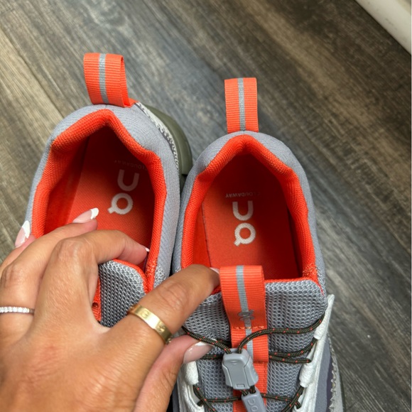 On Cloudaway running hiking gary orange On Cloudaway 9 - Picture 7 of 7